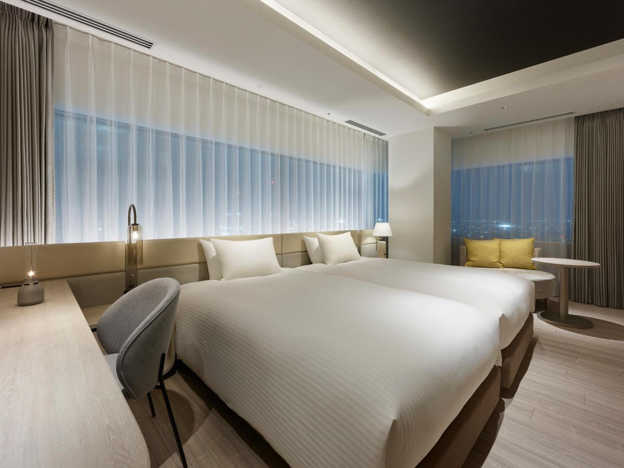 Mitsui Garden Hotel Yokohama Minatomirai Premier מראה חיצוני תמונה Deluxe Room