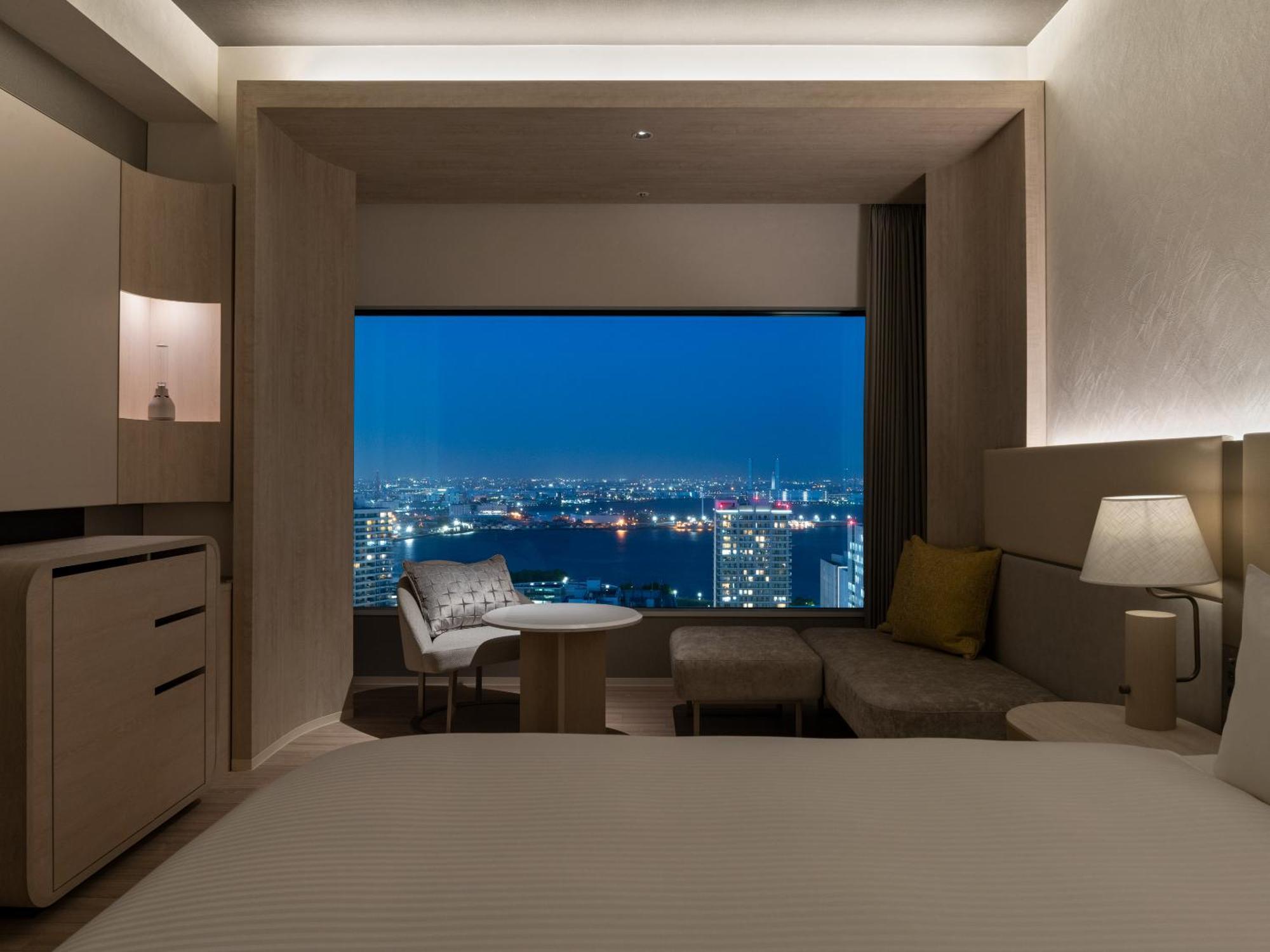Mitsui Garden Hotel Yokohama Minatomirai Premier מראה חיצוני תמונה A room at the hotel