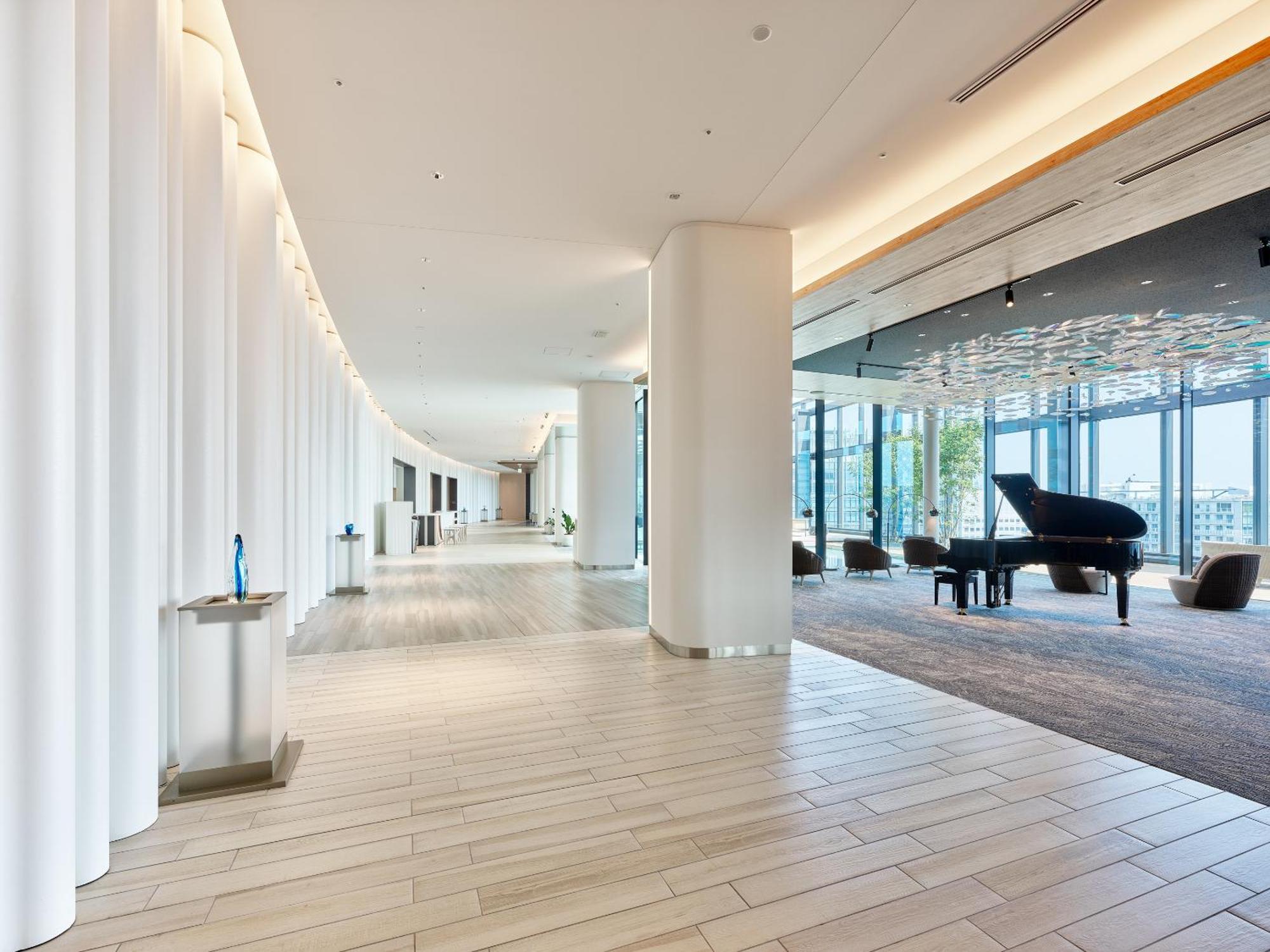Mitsui Garden Hotel Yokohama Minatomirai Premier מראה חיצוני תמונה The lobby